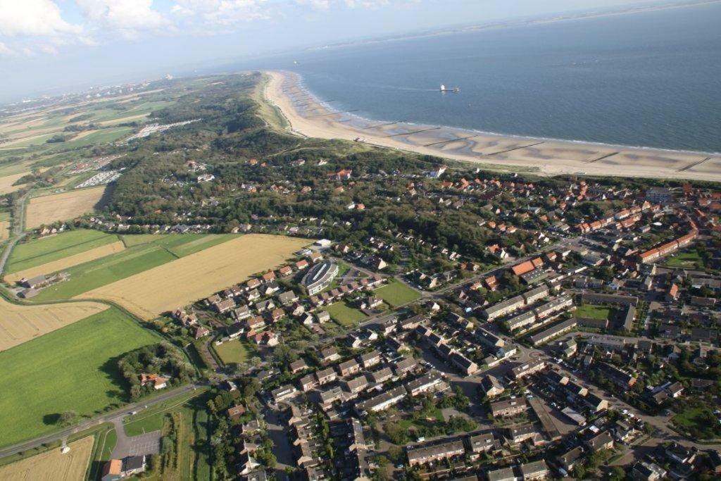 Vakantiewoning "Aan Het Bosje" Zoutelande - Strand 200M ! מראה חיצוני תמונה